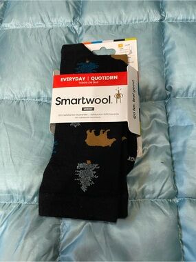 NWT Smartwool Men's Black Socks with Tan and Blue Geometric Accents